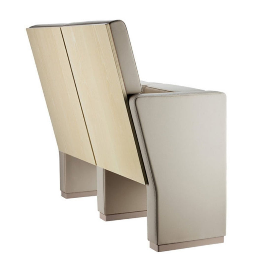 VIRTUS ARMCHAIR 13205