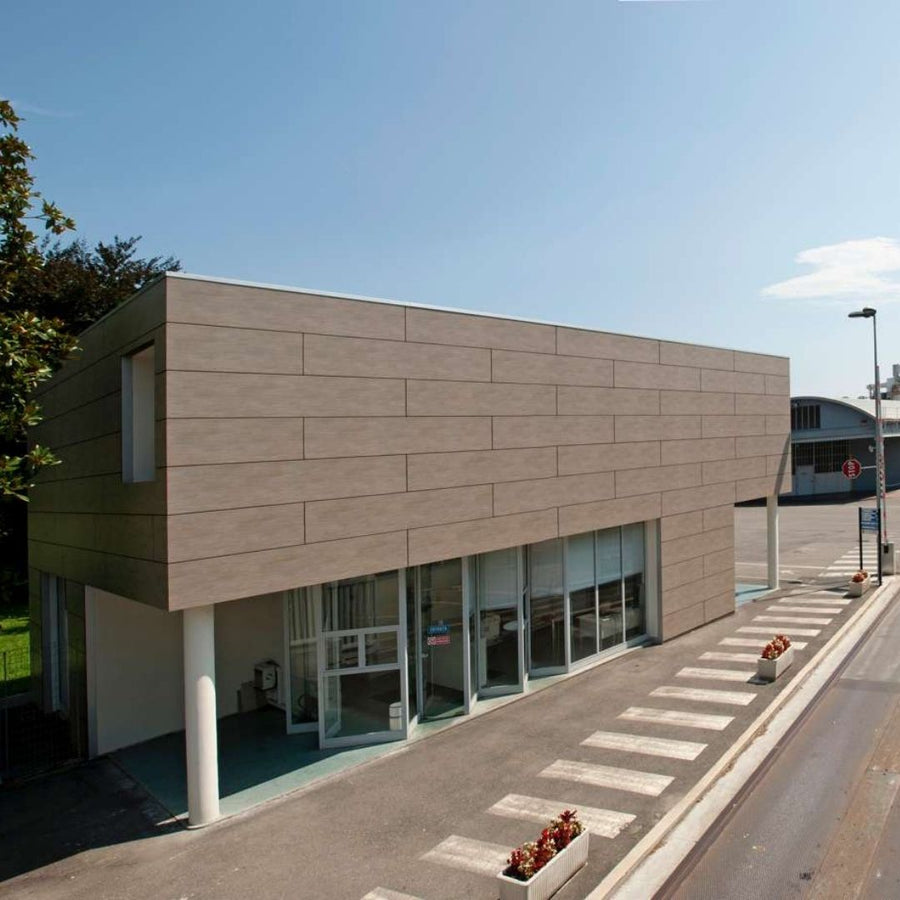FACHADA FENÓLICA (HPL)