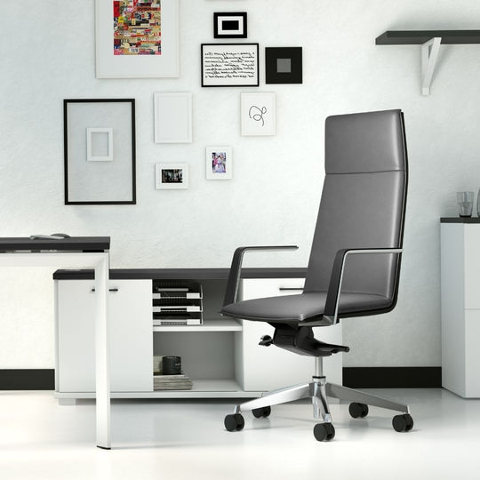 DIRECTIONAL CHAIR | ATOS