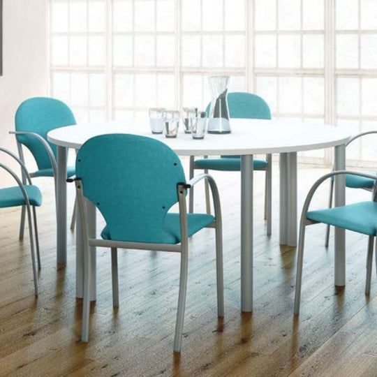 CONFIDENT CHAIR | RHONE
