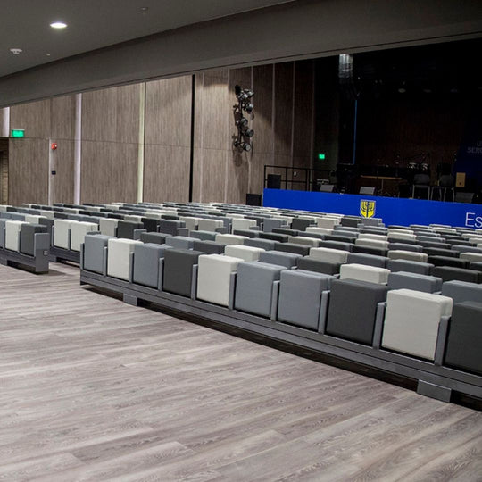RECTRACTABLE SEATING SYSTEM