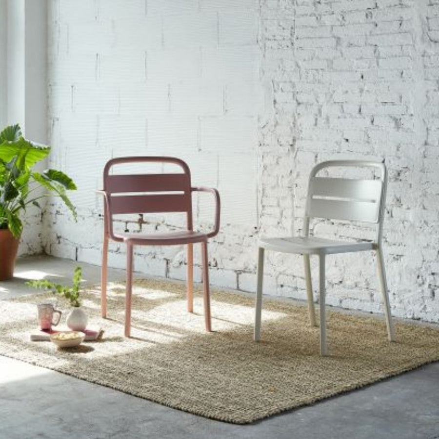 CHAIR LIKE