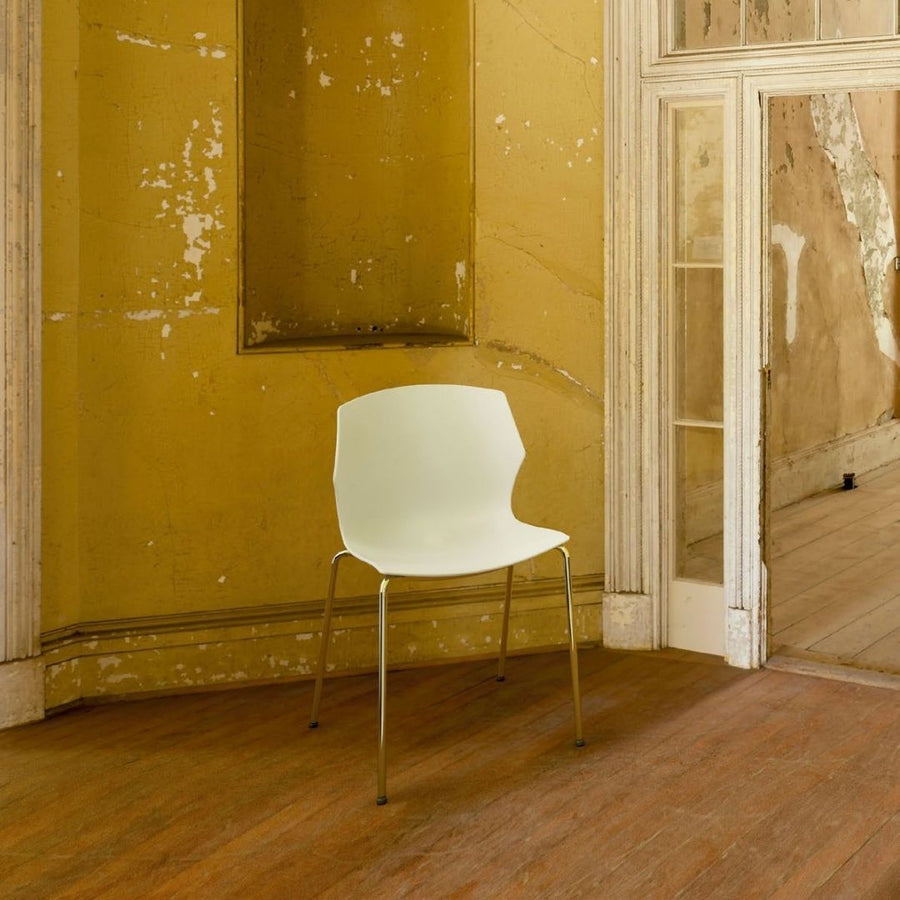SILLA DE REUNIÓN CONFIDENTE | NO-FRILL
