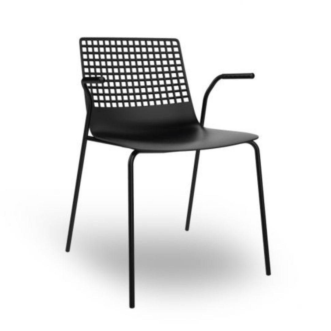 CHAIR WITH WIRE ARMS