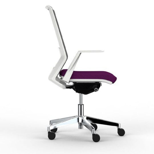 HIGH BACK DIRECTIONAL CHAIR | KLASS