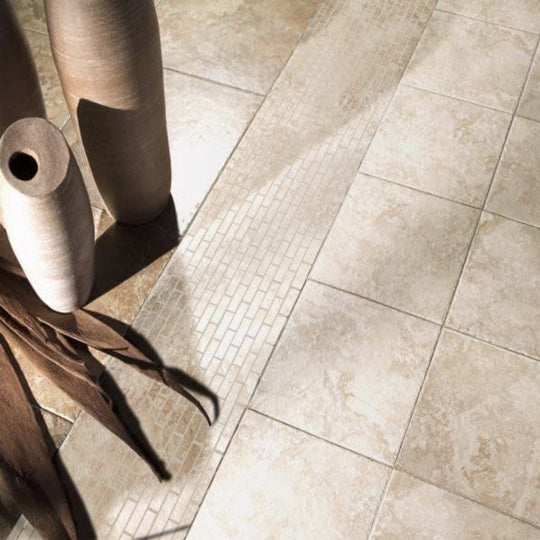 SUELO DE MÁRMOL BIANCO TRAVERTINO - ARQMAT