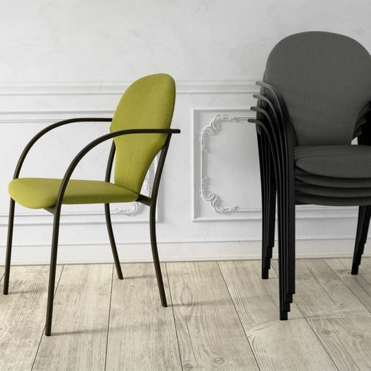 CONFIDENT CHAIR | RHONE