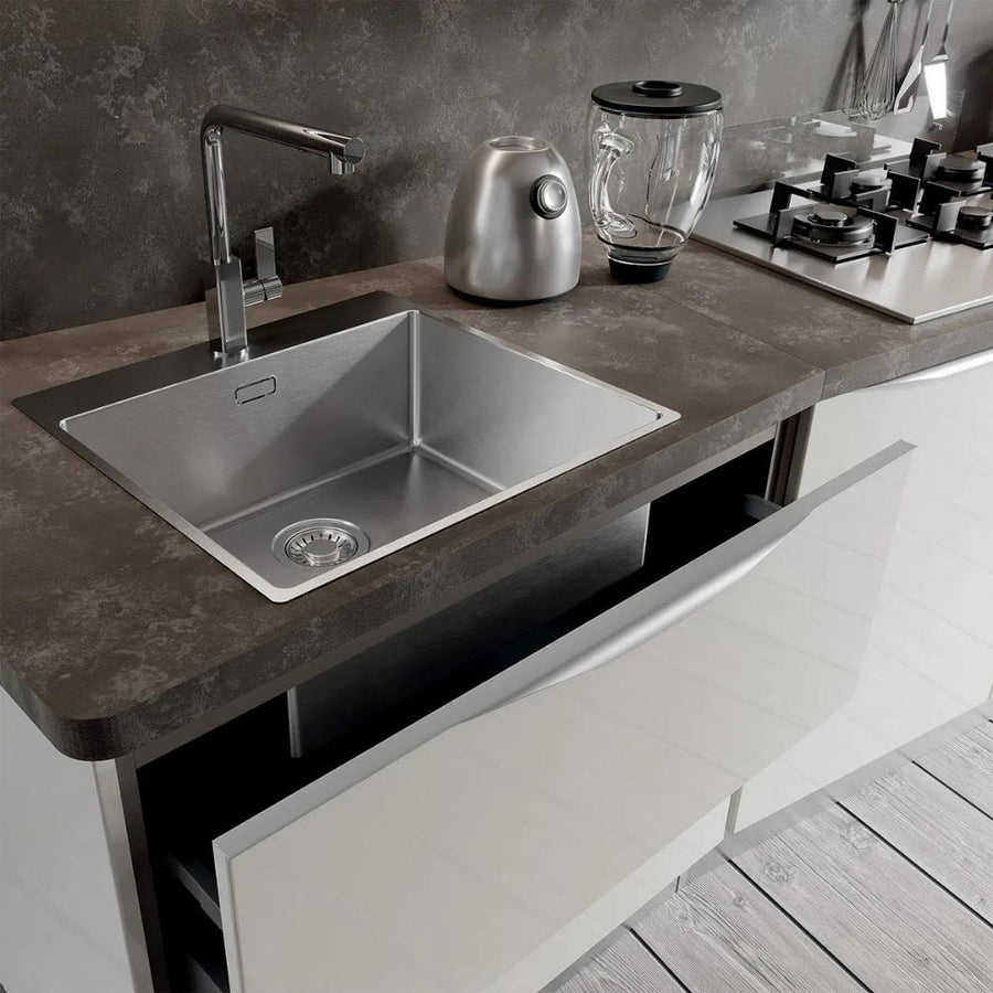 PARAGON MODEL 03 | MODERN KITCHENS