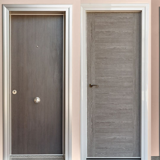 TELESCOPIC FENCE DOOR