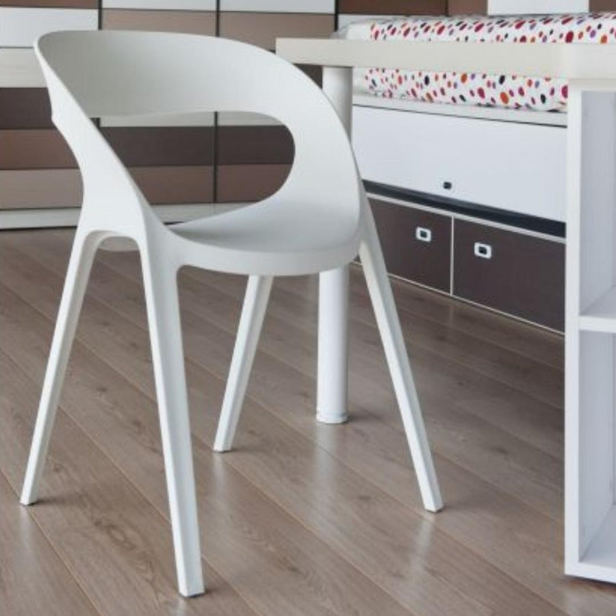 CARLA CHAIR
