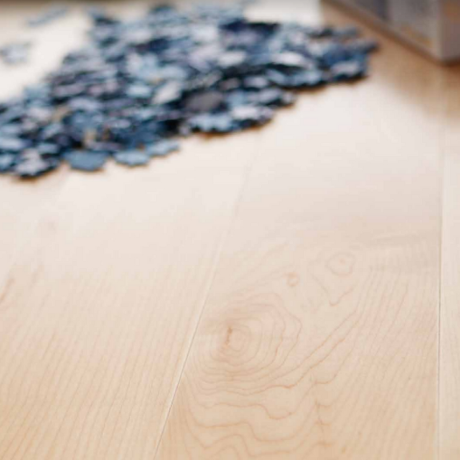 NATURAL MAPLE WOOD FLOOR