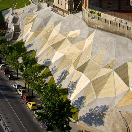 FACHADA PERFORADA | CERRAMIENTOS DE PARKING