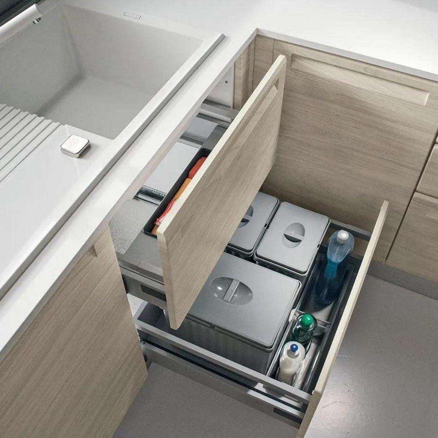 MODEL ISLAND 06 | MODERN KITCHENS