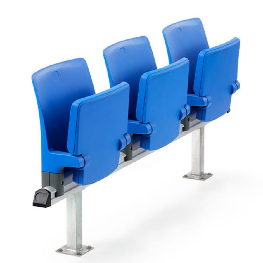 IZZY ARMCHAIR 322-323