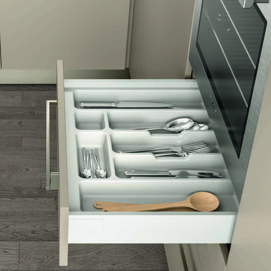 QUADRA MODEL 03 | MODERN KITCHENS