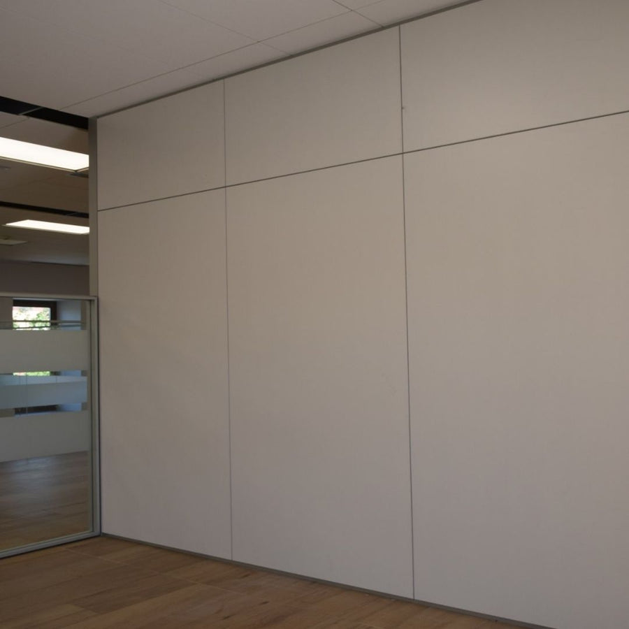 SOLID 90 OFFICE SCREENS | BLIND