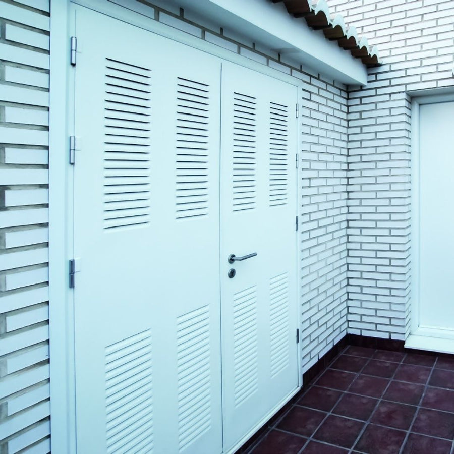 PUERTA MULTIUSO ESTÁNDAR ENSAMBLADA