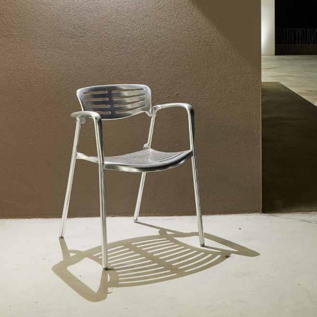 TOLEDO CHAIR WITH ARMS