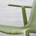 BEEKAT CHAIR WITH ARMS