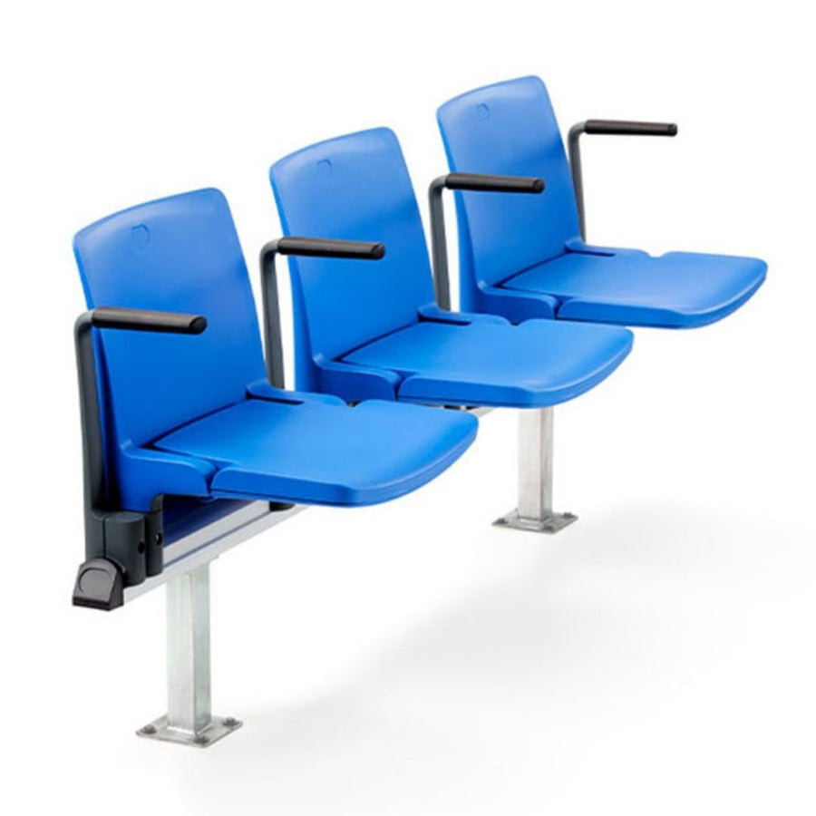 IZZY ARMCHAIR 322-323
