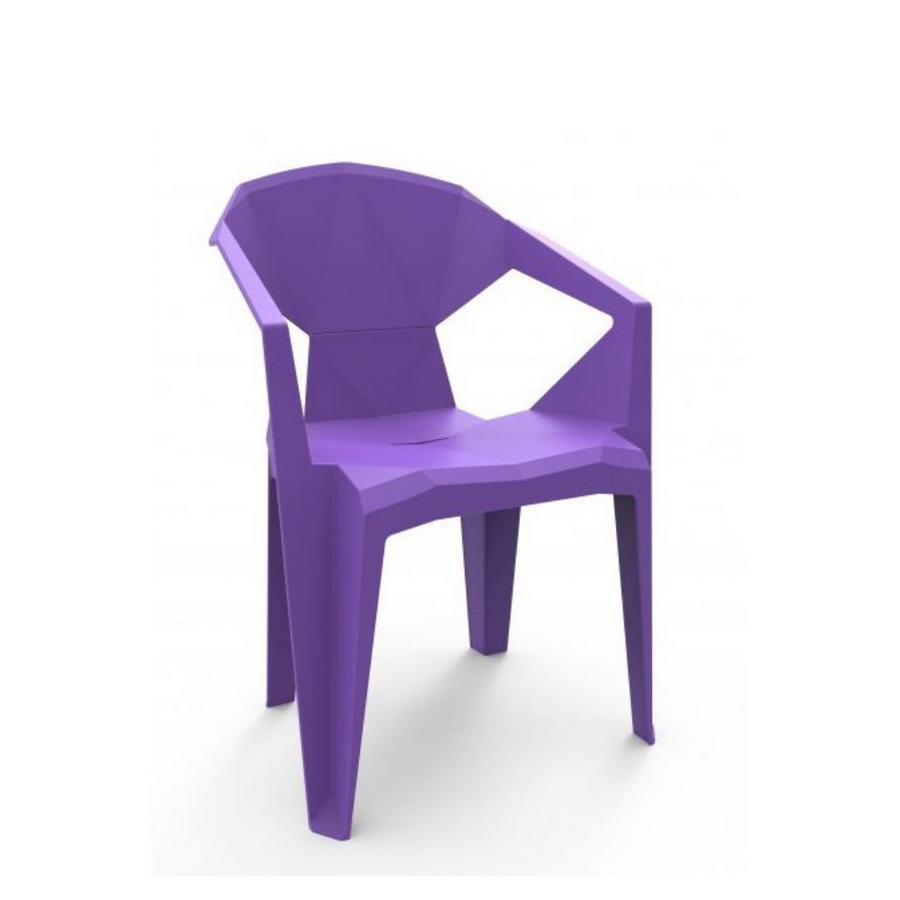DELTA CHAIR WITH ARMS