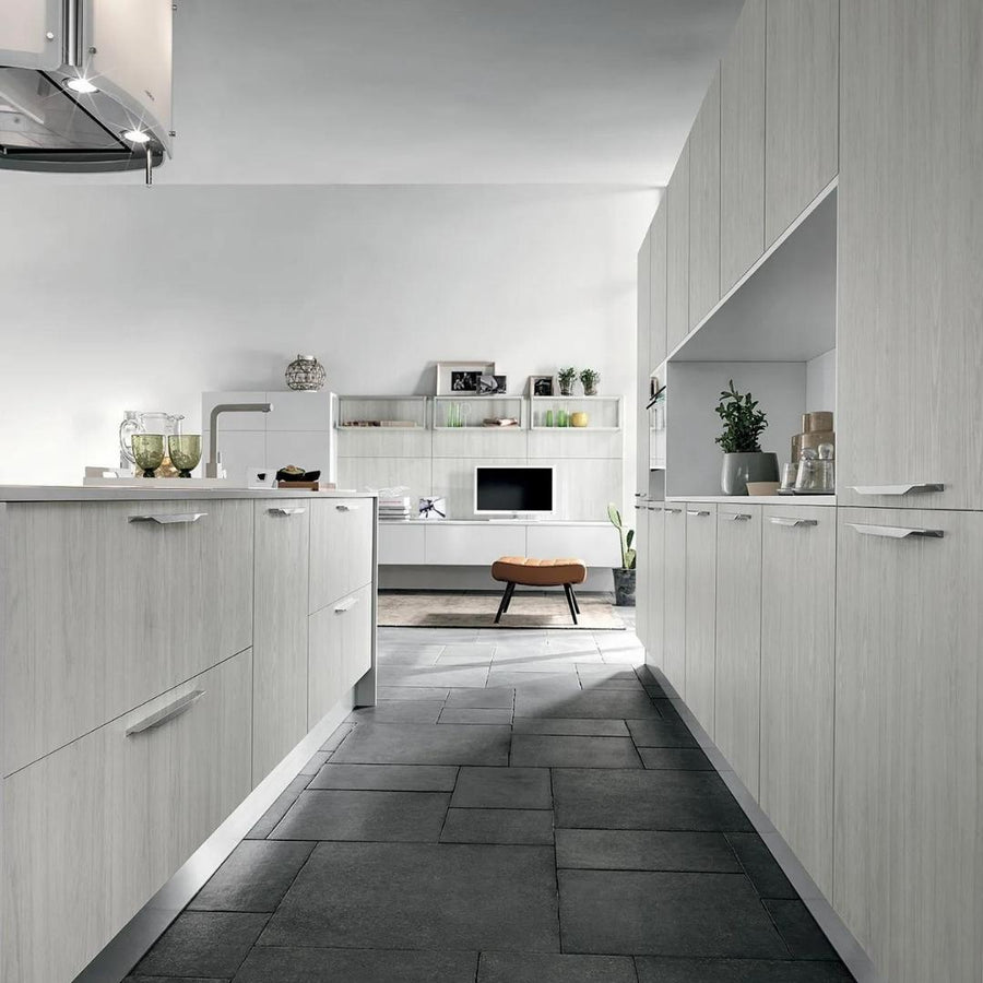 ESSENZA MODEL 02 | MODERN KITCHENS