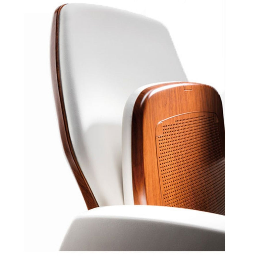 LYON ARMCHAIR 13108