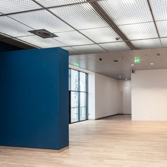 CIELO RASO METALICO DELTAGRID 4 - ARQMAT