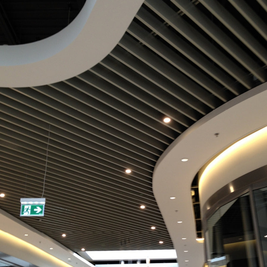 CIELO RASO METALICO BAFFLES - ARQMAT